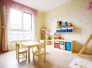 清新的地中海風(fēng)格90平米小復(fù)式臥室窗簾裝修效果圖 清新的地中海風(fēng)格90平米小復(fù)式臥室窗簾裝修效果圖