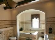 穩(wěn)重的東南亞風格110平米復(fù)式衛(wèi)生間裝修效果圖