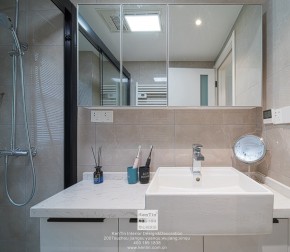 海亮長橋府現(xiàn)代簡約風(fēng)格三居室衛(wèi)生間裝修實(shí)景案例