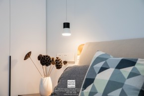 海亮長橋府現(xiàn)代簡約風(fēng)格三居室臥室裝修實(shí)景案例