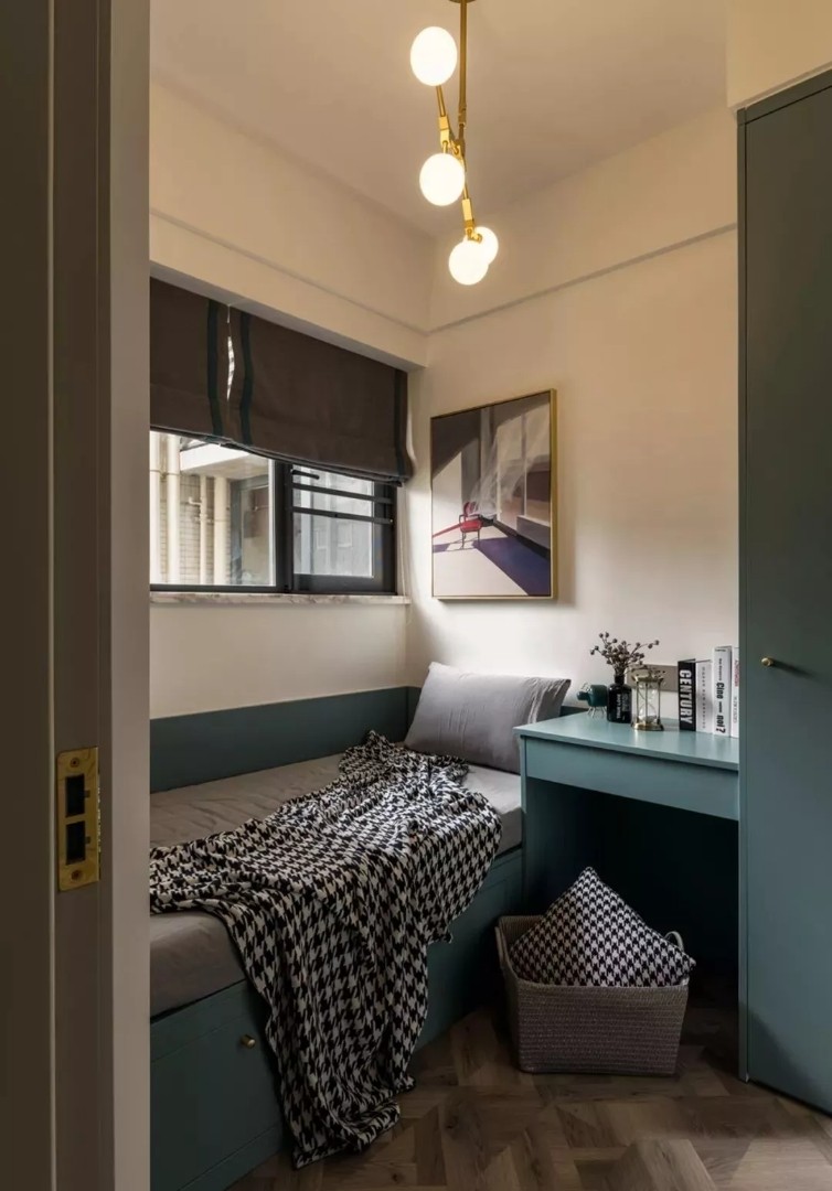 美式輕奢風(fēng)三居室書(shū)房裝修效果圖