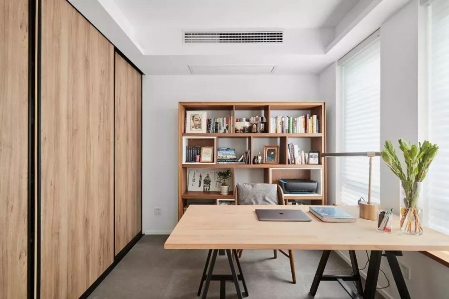 現(xiàn)代簡(jiǎn)約風(fēng)格三居室書房裝修效果圖