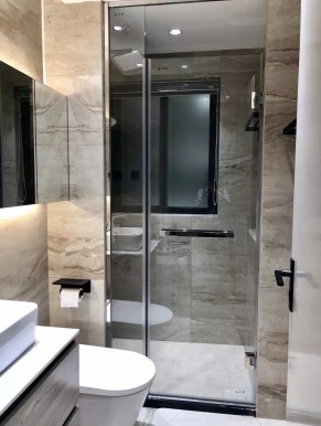 輕奢風格三居室衛生間裝修效果圖