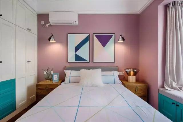 北歐風(fēng)格三居室臥室裝修效果圖