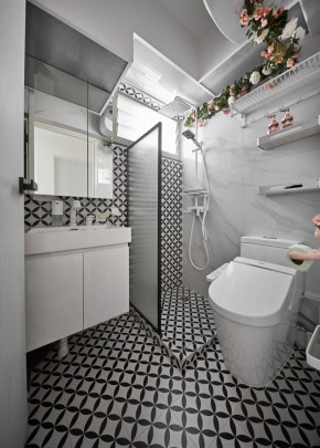 簡(jiǎn)約風(fēng)格三居室衛(wèi)生間裝修效果圖