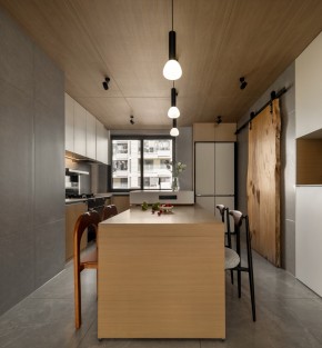 現(xiàn)代簡(jiǎn)約風(fēng)格三居室餐廳裝修效果圖