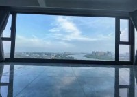 花幾萬裝的“大玻璃落地窗”被我換成普通窗 差別太大