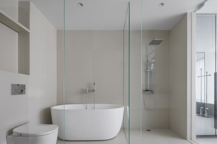 現代簡約風格三居室衛(wèi)生間裝修效果圖