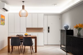 簡(jiǎn)約三居室餐廳效果圖