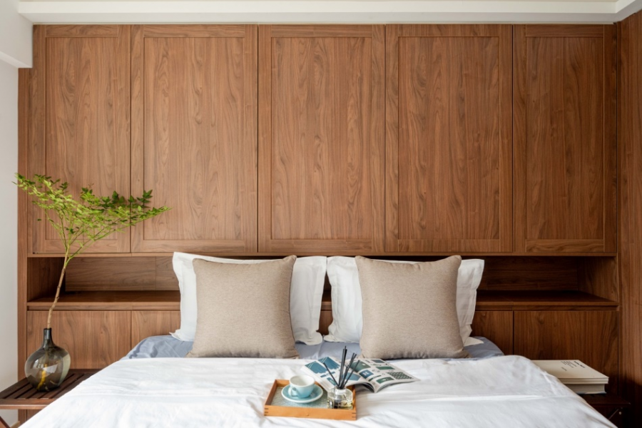 簡(jiǎn)約三居室主臥效果圖1