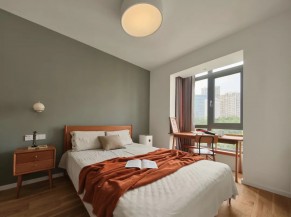 原木風復式臥室1裝修效果圖