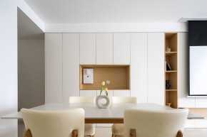 極簡原木風兩居室餐廳裝修效果圖