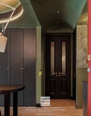 法式復古兩居室玄關裝修效果圖