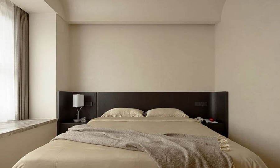 極簡原木風三居室臥室裝修效果圖_副本