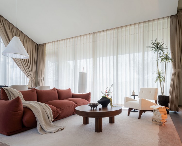 中古風(fēng)三居室裝修效果圖