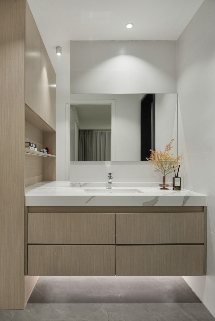 北歐原木風三居室裝修衛生間效果圖