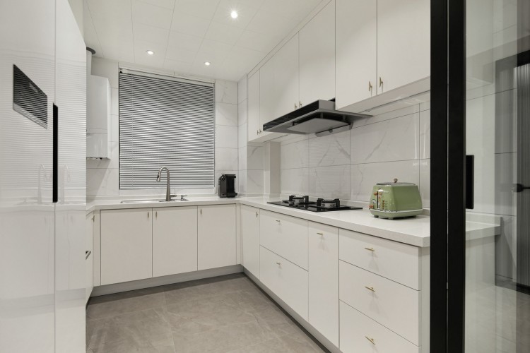 北歐原木風三居室裝修廚房效果圖