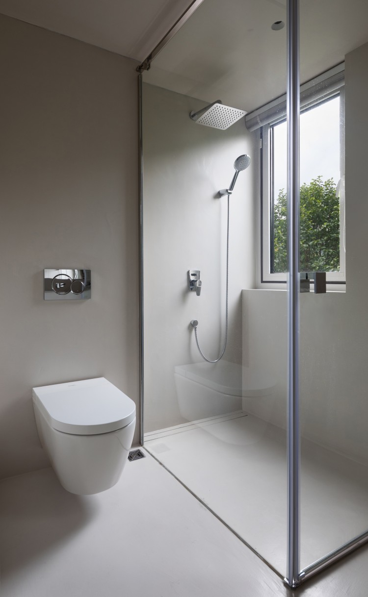 現代極簡風三居室裝修衛生間效果圖