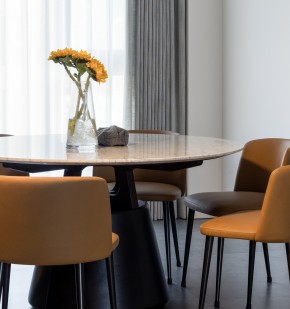 現代簡約三居室裝修餐廳效果圖