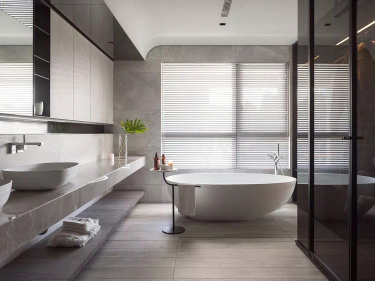 現代簡約大平層三居室衛生間裝修效果圖