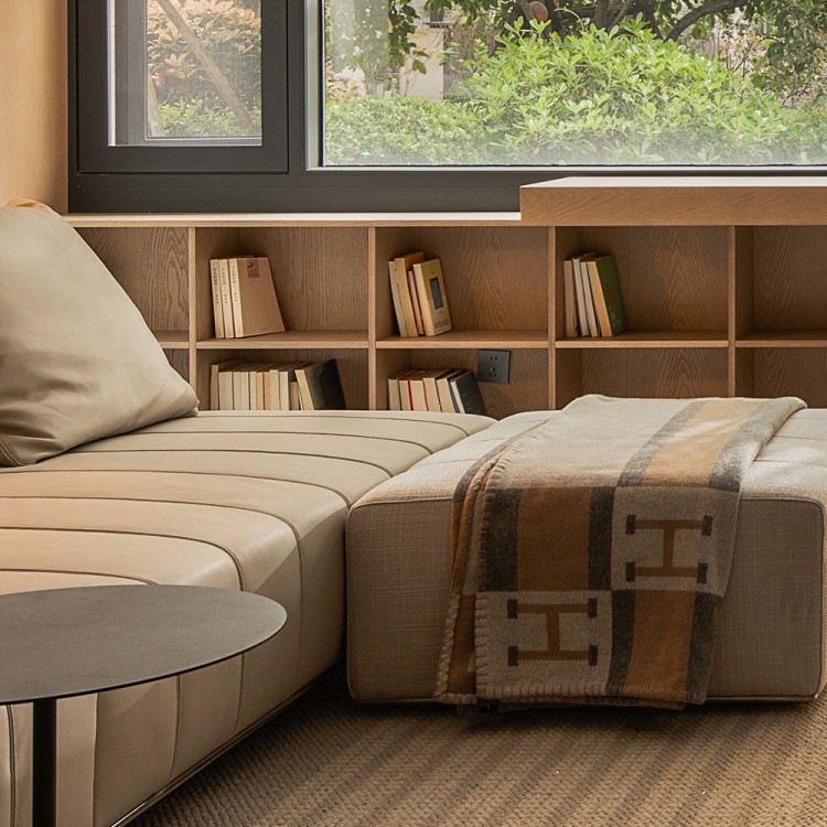 復試原木風客廳裝修效果圖