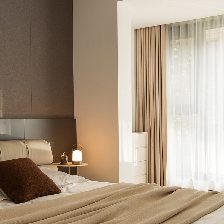 復試原木風臥室裝修效果圖