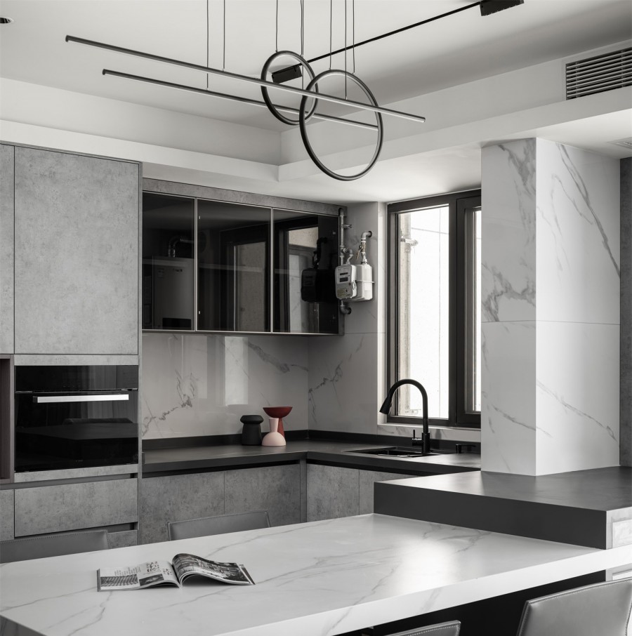 現代簡約三居室廚房裝修效果圖