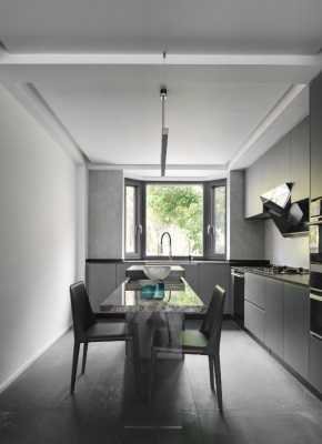 意式別墅廚房裝修效果圖