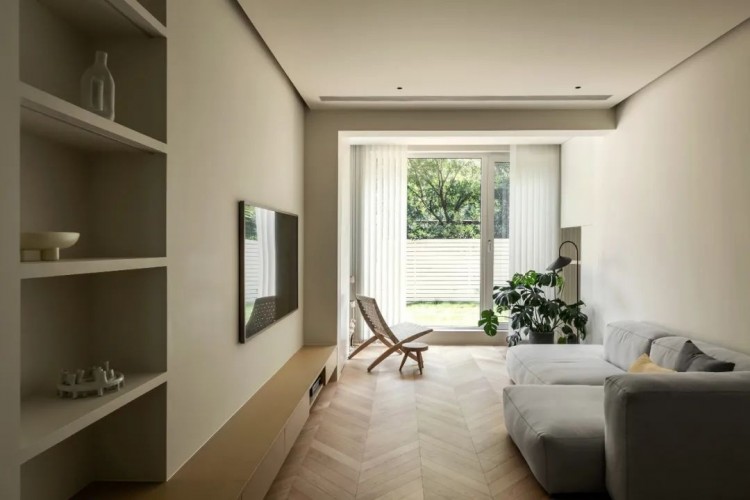 現代原木分風三居室裝修效果圖