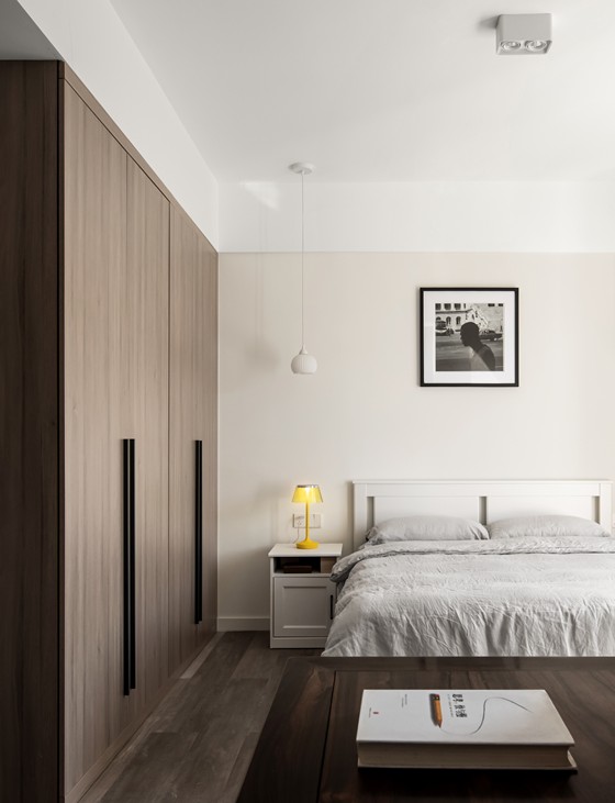 北歐風(fēng)三居室臥室裝修效果圖