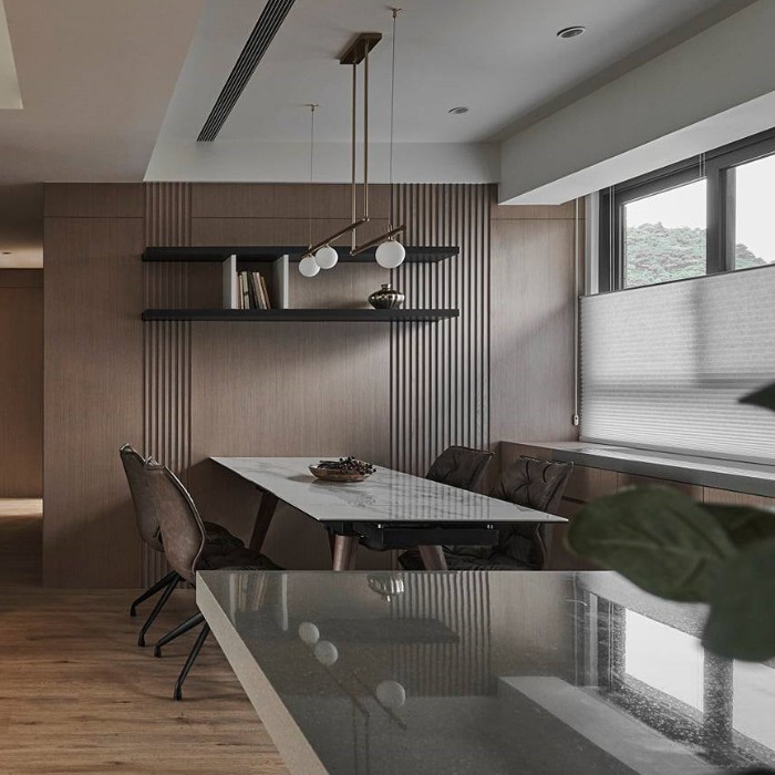 意式風(fēng)三居室餐廳裝修效果圖)