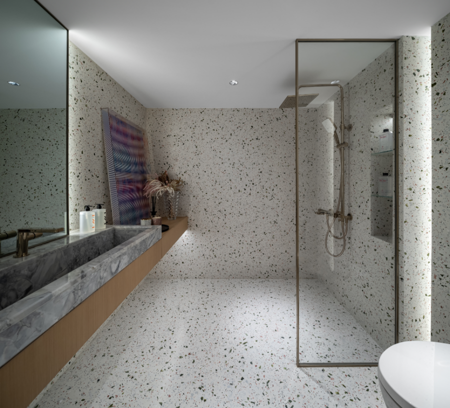 現(xiàn)代簡(jiǎn)約三居室衛(wèi)生間裝修效果圖