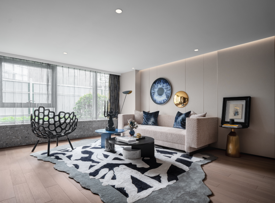 現(xiàn)代簡(jiǎn)約三居室裝修效果圖