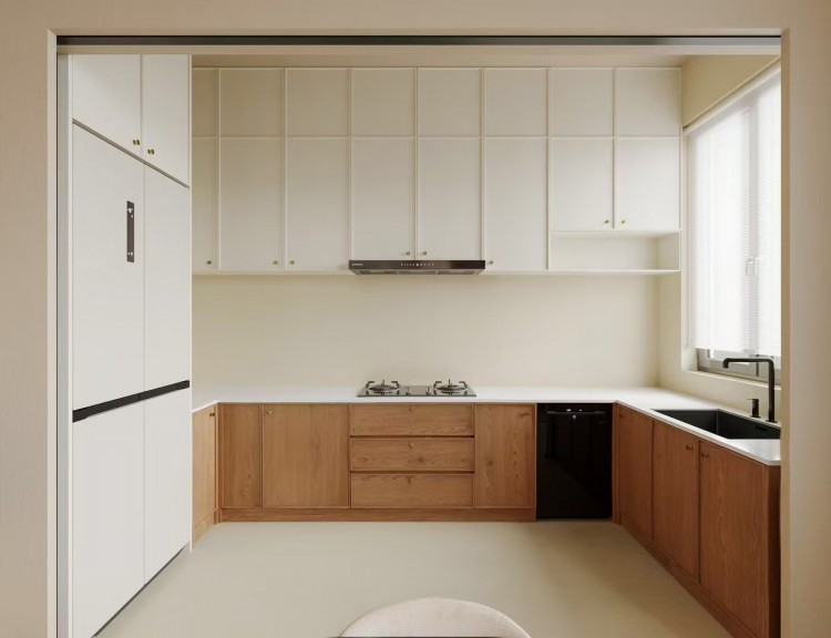 宋氏復(fù)試廚房裝修效果圖