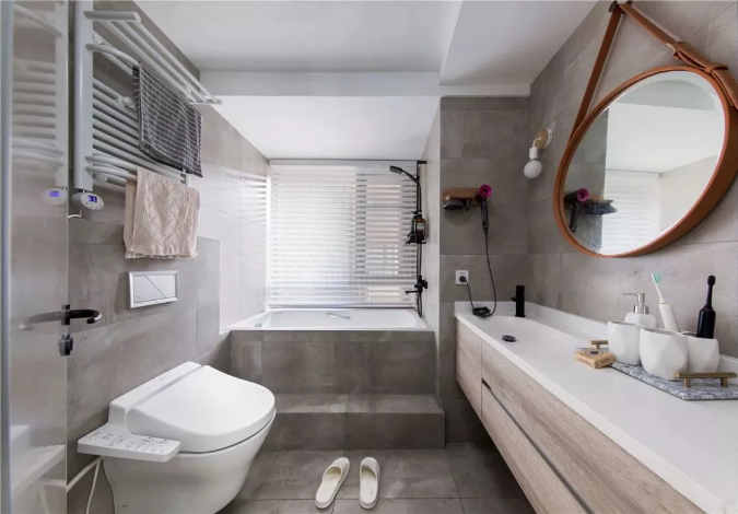 把家里的衛(wèi)生間設(shè)計(jì)得美一些，每天洗澡都會(huì)有個(gè)好心情